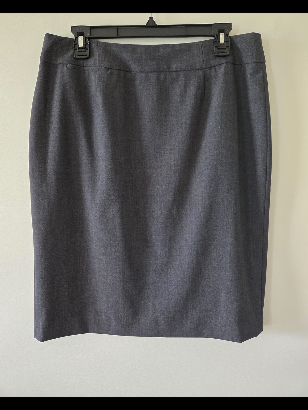 Calvin Klein Classic Women's Gray Pencil Skirt - Professional Office Wear